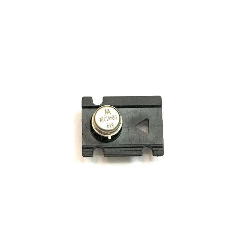 آیسی نظامی MC1458G