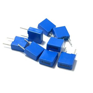 خازن 10 نانوفاراد 400VDC