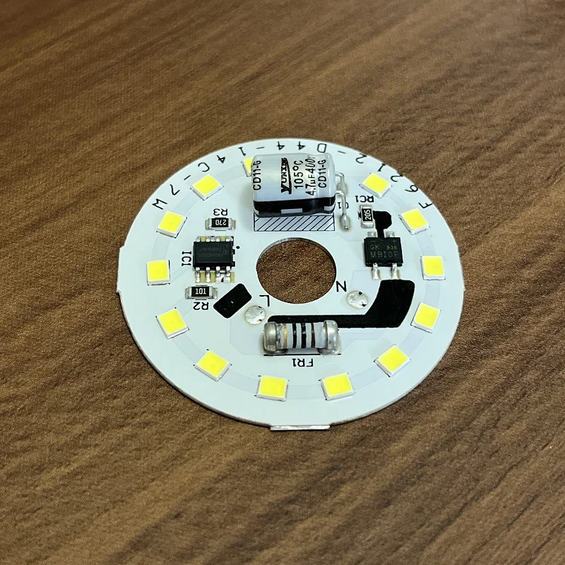 چیپ LED مهتابی 7W تایوانی