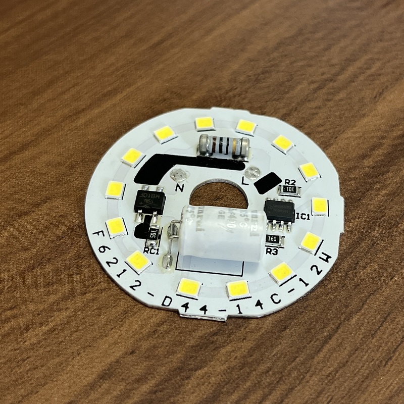 LED مهتابی