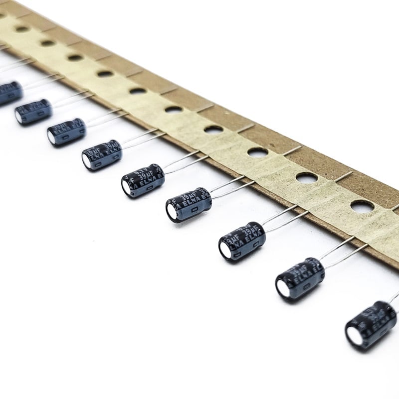 خازن 39 میکروفاراد 6.3 ولت ژاپنی ELNA 2 خازن 39 میکروفاراد