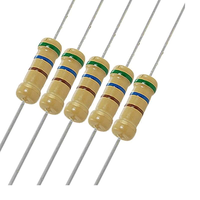 مقاومت نیم وات