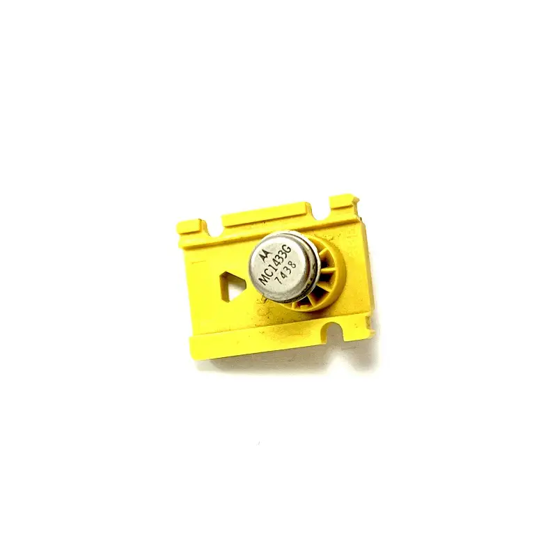 آی سی MC1433G